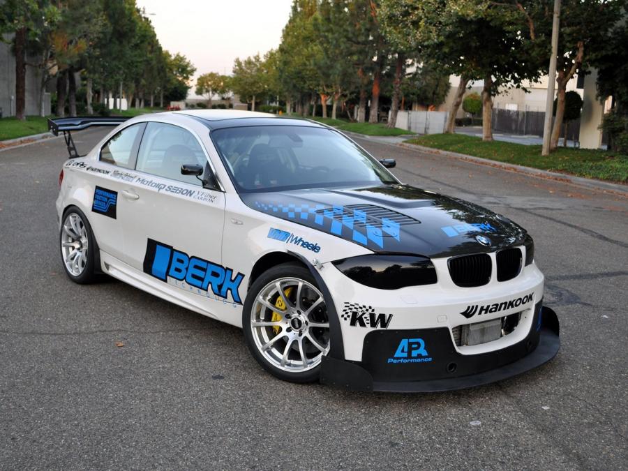  BMW 135i Coupe by Berk Technology 2011 года  (фото 1 из 5)